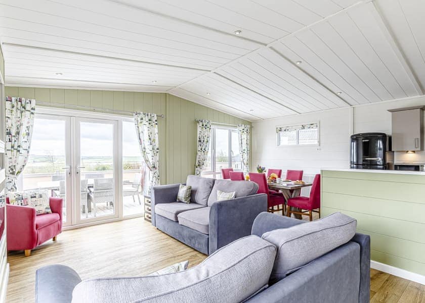 Truro Premier Lodge - Piran Meadows Resort, Newquay