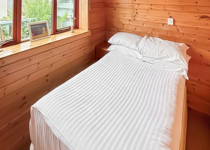 Traditional Lodge 2 Bed - Seaview Holiday Park, Penzance