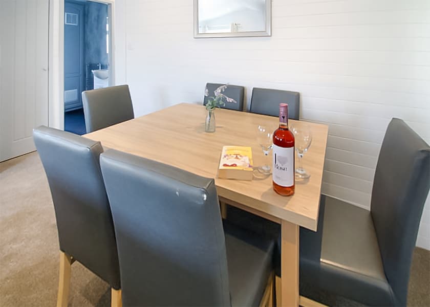 Superior Plus Lodge Pet - Swanage Coastal Park, Swanage