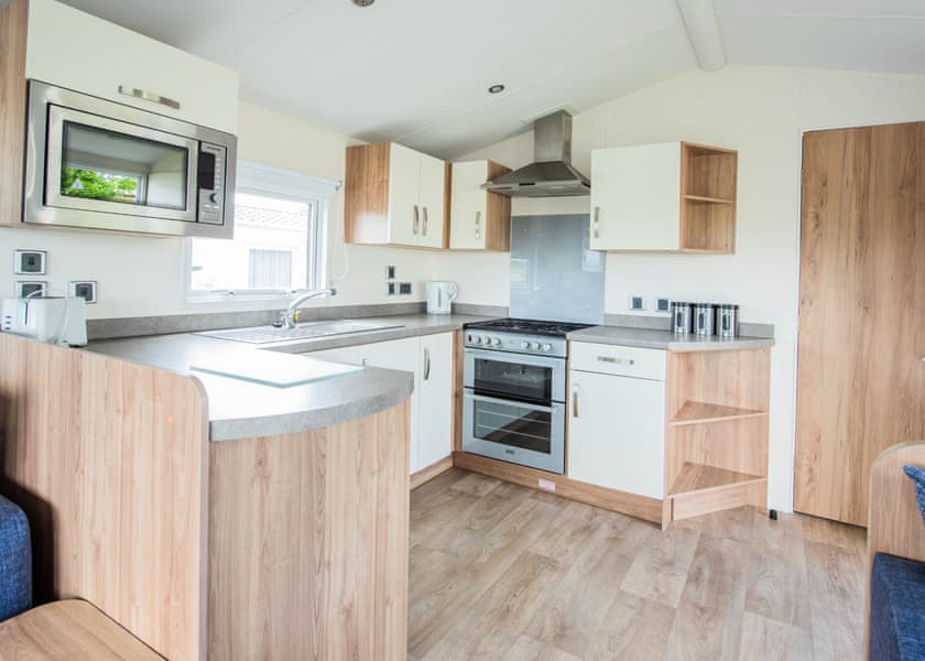 2 Bed Bronze Caravan - Sandaway Beach Holiday Park, Combe Martin