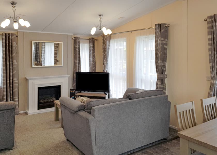 2 Bed Platinum Lodge - Sandaway Beach Holiday Park, Combe Martin