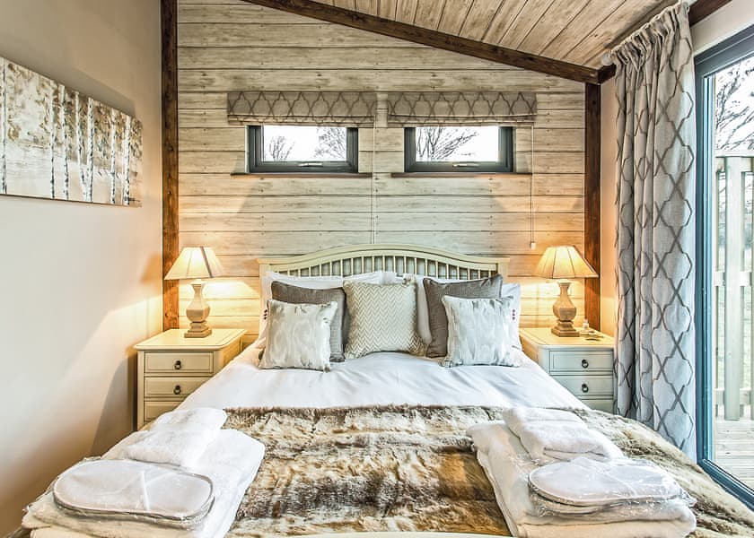 Woodland View Superior 3 Bed - The Sherwood Hideaway Lodges, Perlethorpe, Newark-on-Trent