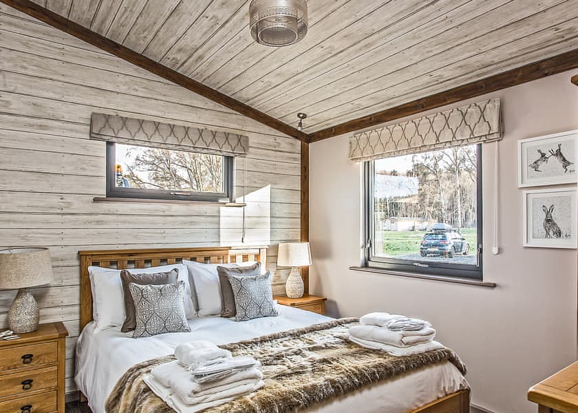 Woodland View Superior 3 Bed - The Sherwood Hideaway Lodges, Perlethorpe, Newark-on-Trent