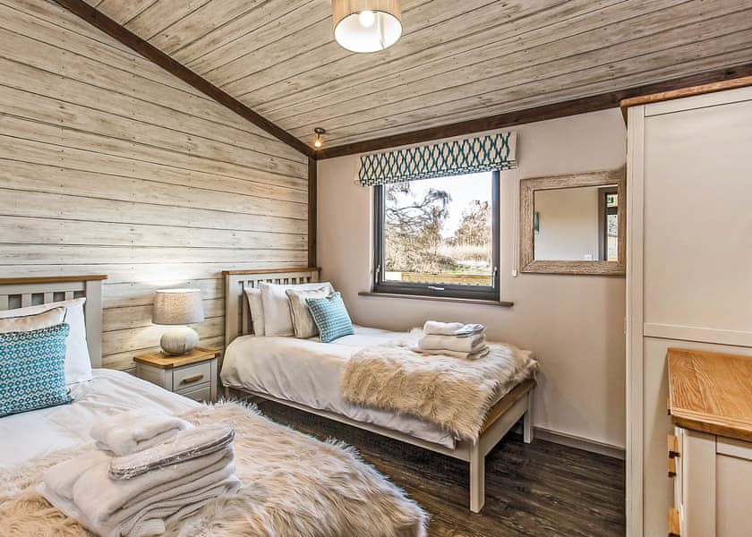 Woodland View Superior 3 Bed - The Sherwood Hideaway Lodges, Perlethorpe, Newark-on-Trent