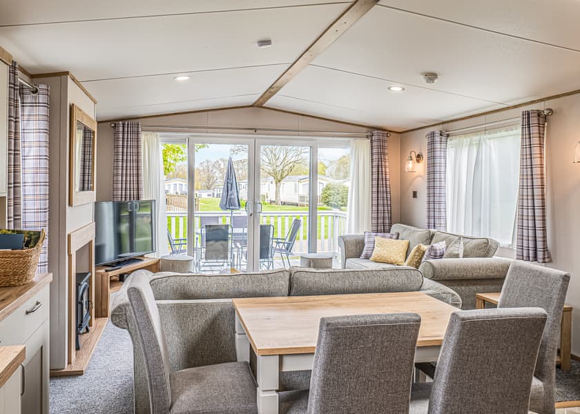 Platinum Select 3 Bed - Springwood Holiday Park, Kelso