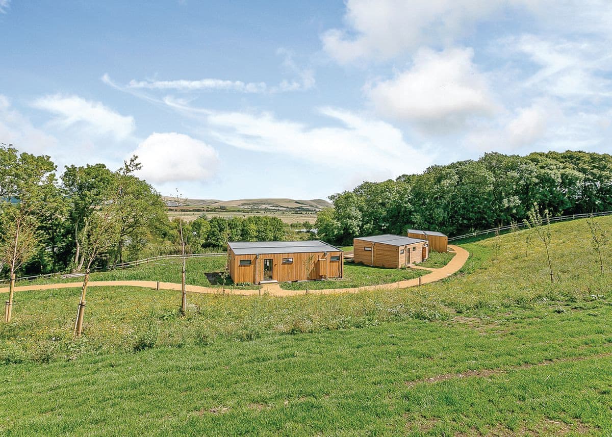 Swanborough Lakes Luxury Lodges - Holiday Lodge in Southern England - Image 3