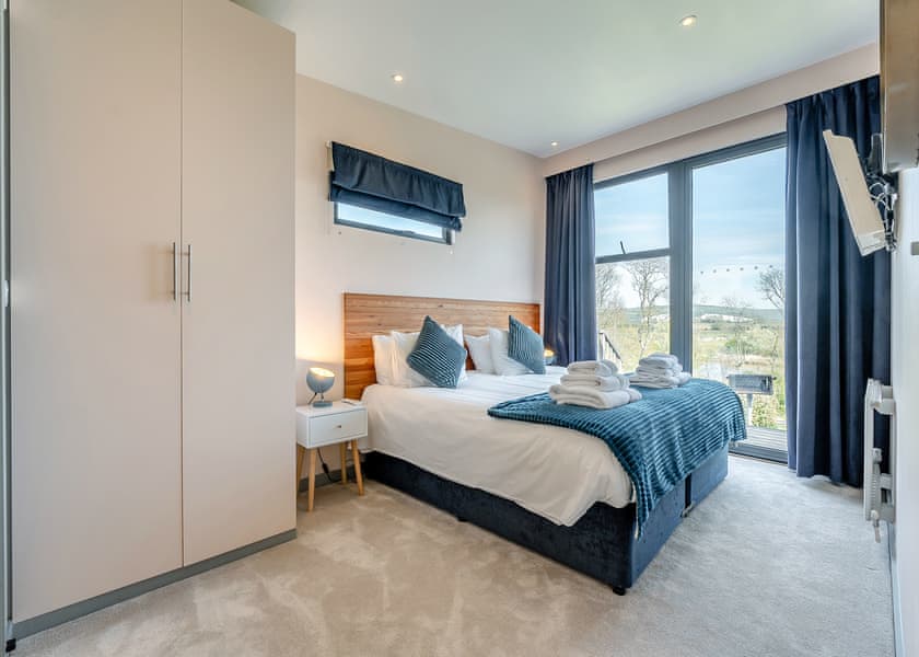 Caburn View Retreat - Swanborough Lakes Luxury Lodges, Lewes