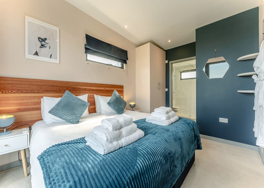 Caburn View Retreat - Swanborough Lakes Luxury Lodges, Lewes