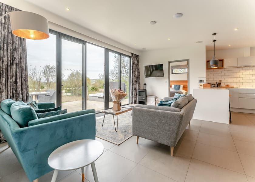 Lakeview Retreat - Swanborough Lakes Luxury Lodges, Lewes