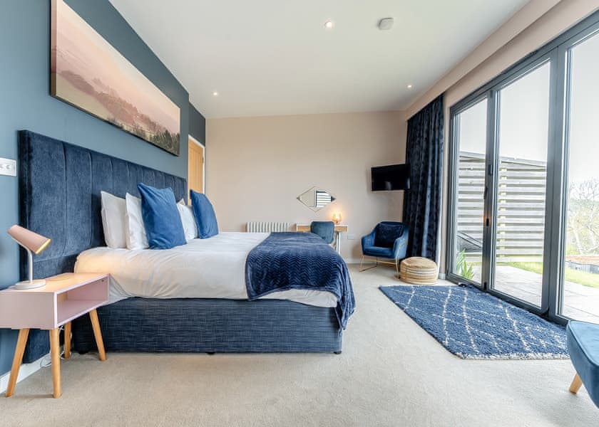 Woodland View Retreat - Swanborough Lakes Luxury Lodges, Lewes