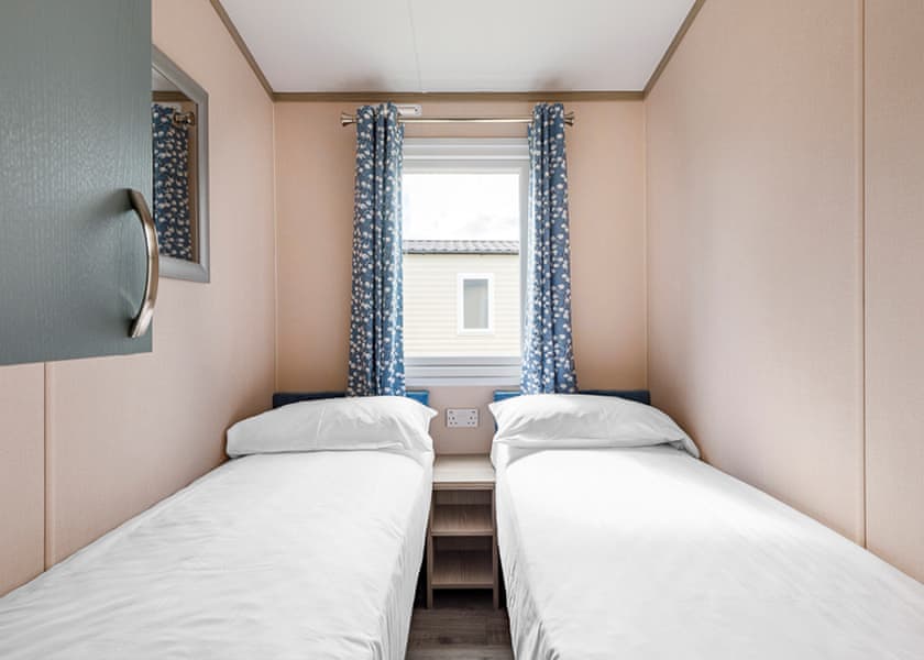 Sunflower - Talacre Beach Resort, Talacre, Holywell