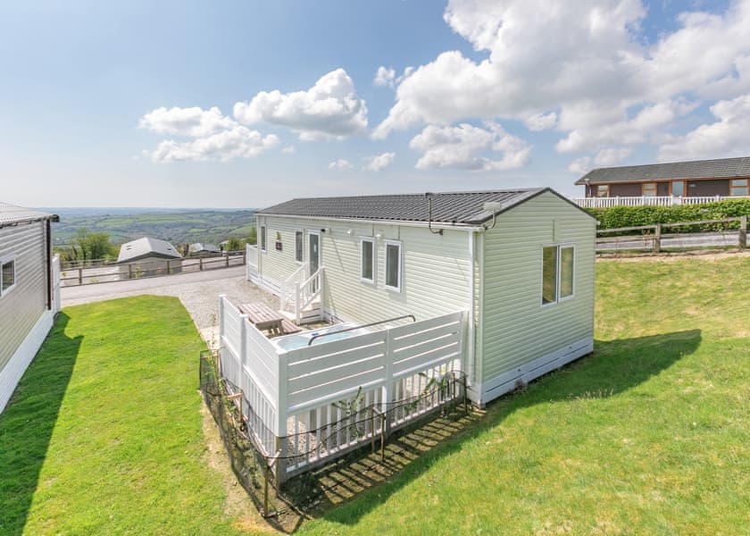 Valley View 2Bed Hot Tub Holiday Caravan Pentillie - Tamar View Holiday Park, St Ann’s Chapel, Callington