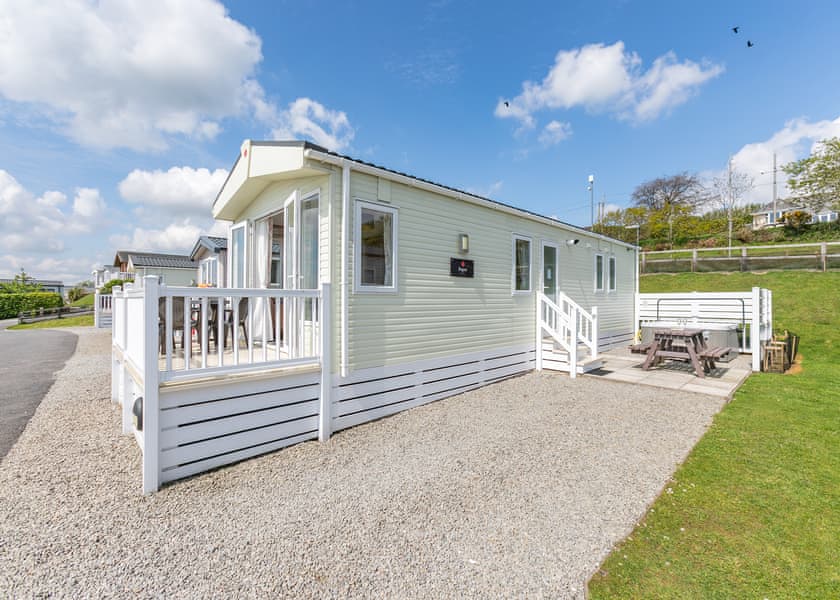 Valley View 2Bed HotTub Holiday Caravan Morwellham - Tamar View Holiday Park, St Ann’s Chapel, Callington