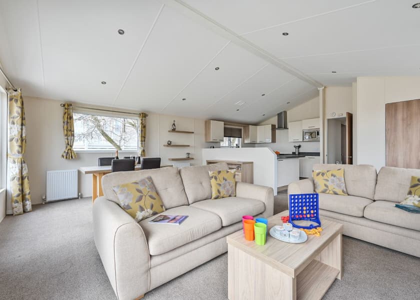 Valley View 2 Bed Hot Tub Holiday Lodge – Polperro - Tamar View Holiday Park, St Ann’s Chapel, Callington