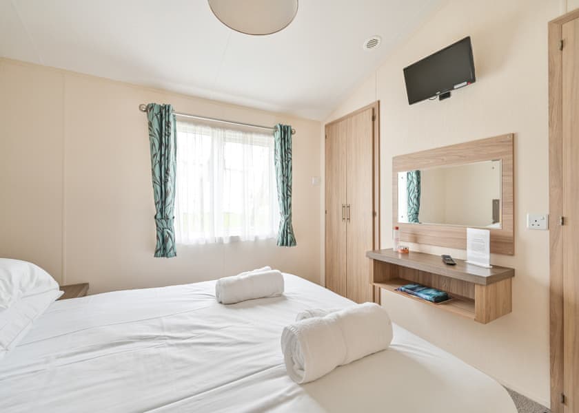 Valley View 2 Bed Hot Tub Holiday Lodge – Polperro - Tamar View Holiday Park, St Ann’s Chapel, Callington