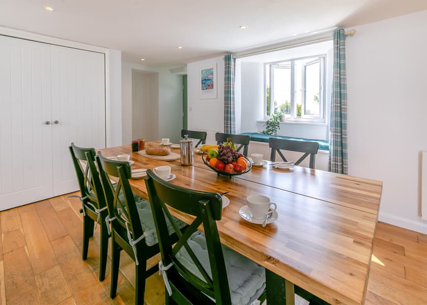 Tamar Valley 3 Bed Cottage Hot Tub Enclosed Garden - Tamar View Holiday Park, St Ann’s Chapel, Callington