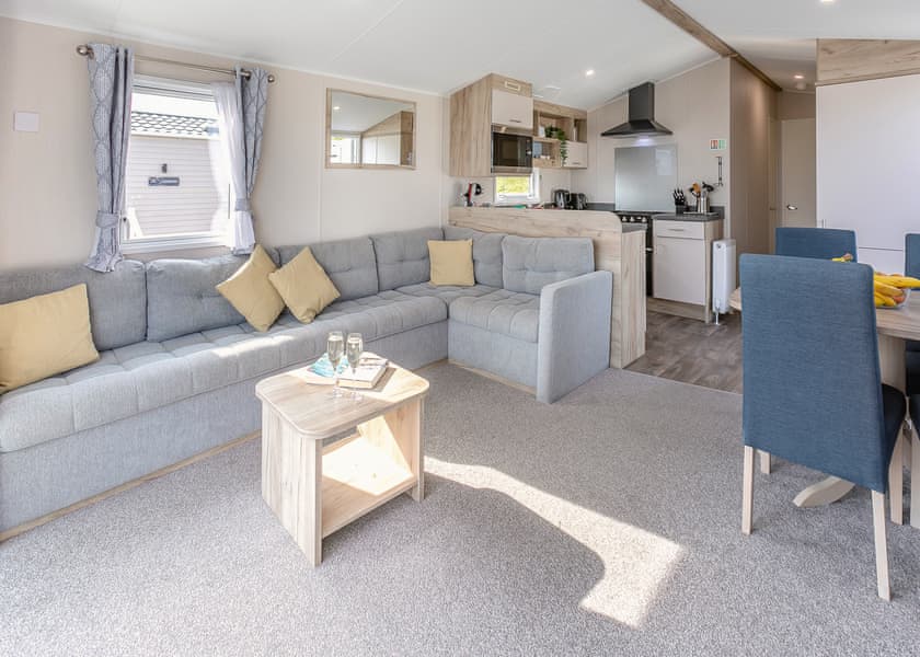 Valley View 2 Bed Hot Tub Holiday Caravan Heligan - Tamar View Holiday Park, St Ann’s Chapel, Callington