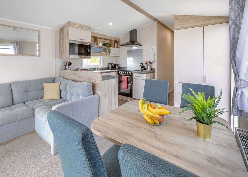 Valley View 2 Bed Hot Tub Holiday Caravan Heligan - Tamar View Holiday Park, St Ann’s Chapel, Callington