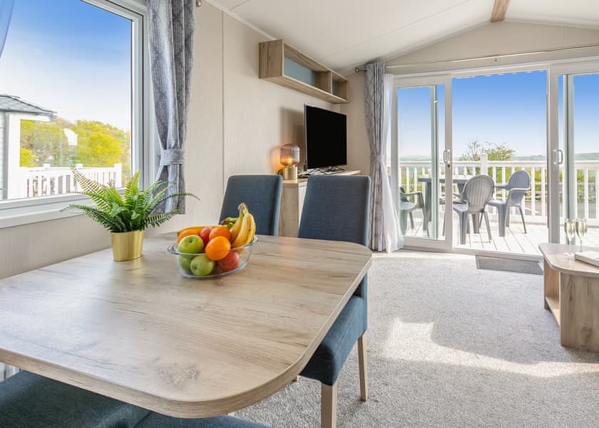 Valley View 2 Bed Hot Tub Holiday Caravan Heligan - Tamar View Holiday Park, St Ann’s Chapel, Callington