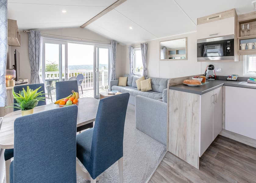 Valley View 2 Bed Hot Tub Holiday Caravan Heligan - Tamar View Holiday Park, St Ann’s Chapel, Callington