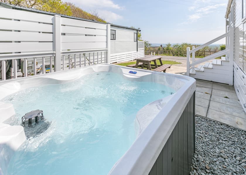 Valley View 2 Bed Hot Tub Holiday Caravan Tintagel - Tamar View Holiday Park, St Ann’s Chapel, Callington