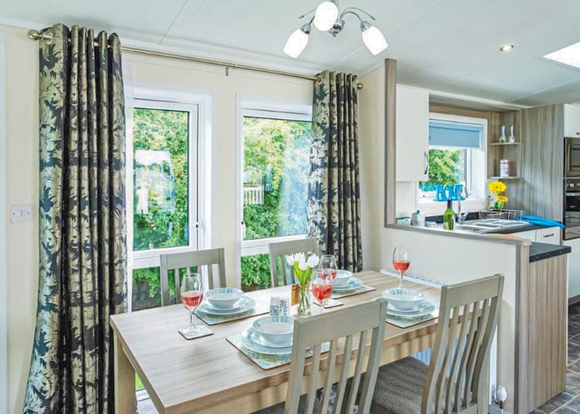 Valley View Lodge - Tan Rallt Holiday Park & Spa, Abergele