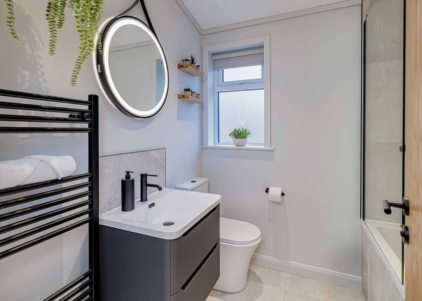 Three Bed Barn (Pet) - The Barns at Blackwater Meadow, Ellesmere