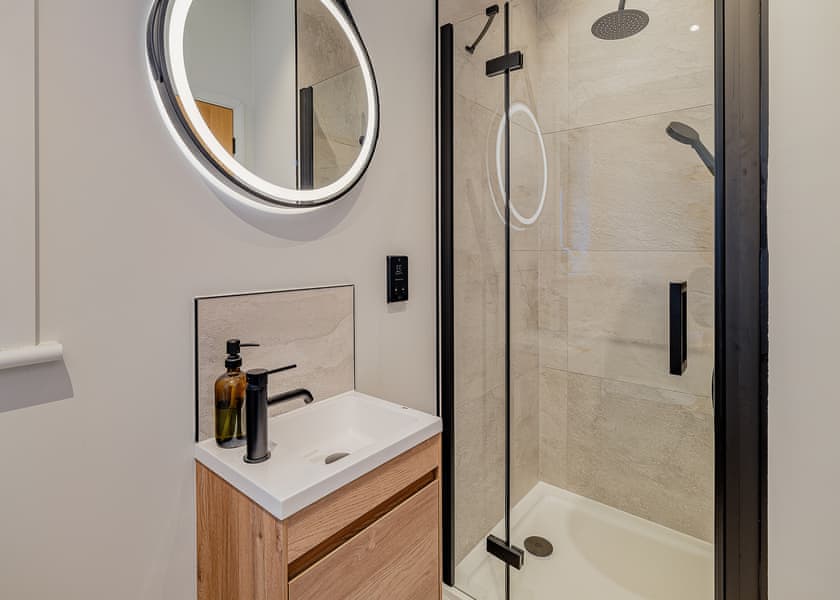 The Stargazer - The Barns at Blackwater Meadow, Ellesmere