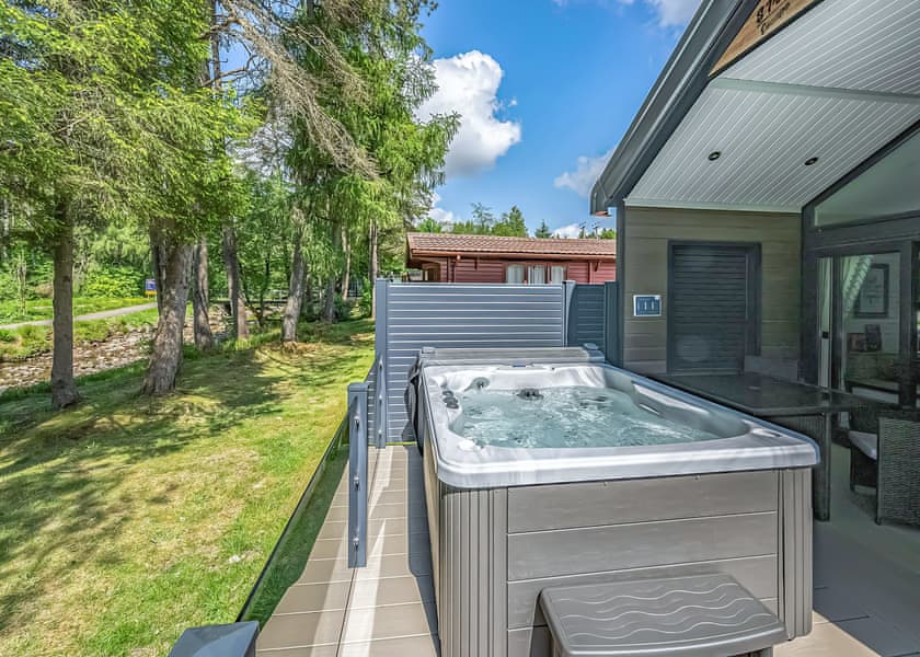 River View Hot Tub S-Pods - Tyndrum Holiday Park, Tyndrum