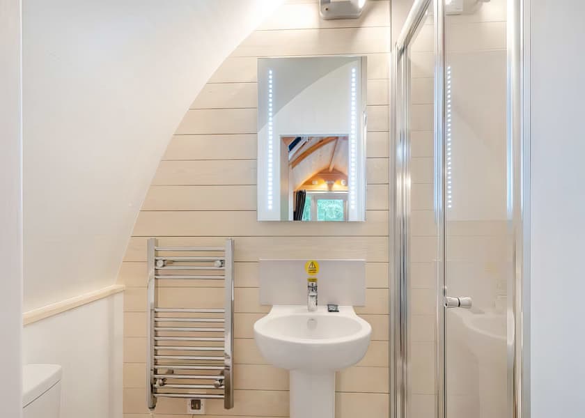 Riverside Hot Tub Pod 4 | Riverside Hot Tub Pod - Tyndrum Holiday Park, Tyndrum