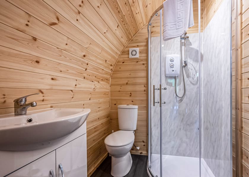 Riverside Hot Tub Pod 5 | Riverside Hot Tub Pod - Tyndrum Holiday Park, Tyndrum