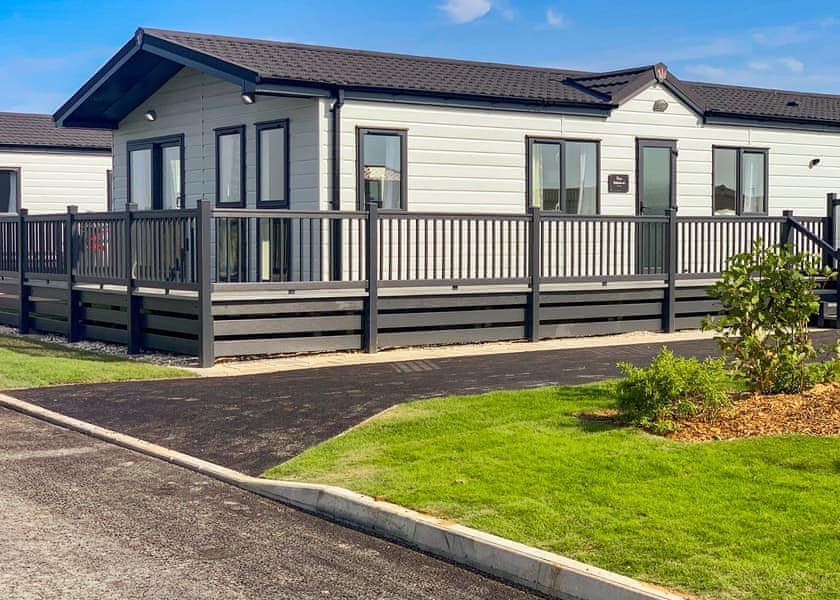 Typical Grange Lodge 4 Plus | Grange Lodge 4 - Grange Leisure Park, Mablethorpe