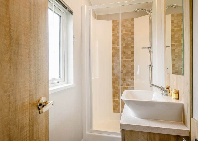 Platinum 4 Berth Lodge - Grange Leisure Park, Mablethorpe