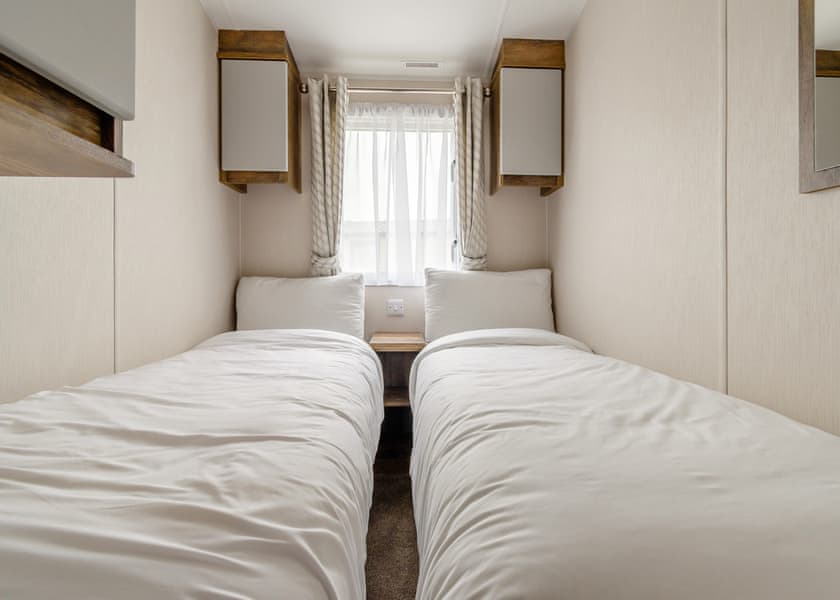 Platinum 6 Berth Caravan (2 bed) - Grange Leisure Park, Mablethorpe