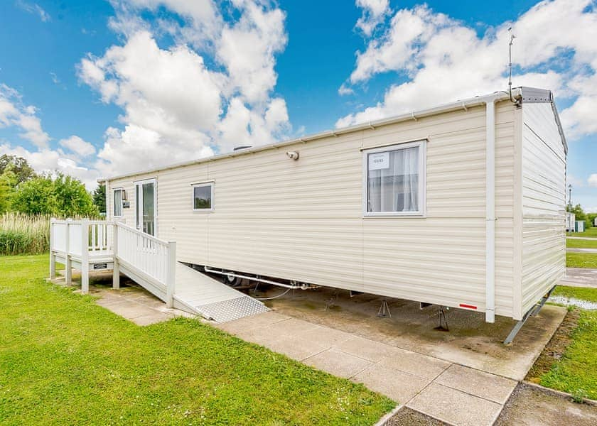 Silver 6 WCF Caravan Pet Friendly - Grange Leisure Park, Mablethorpe