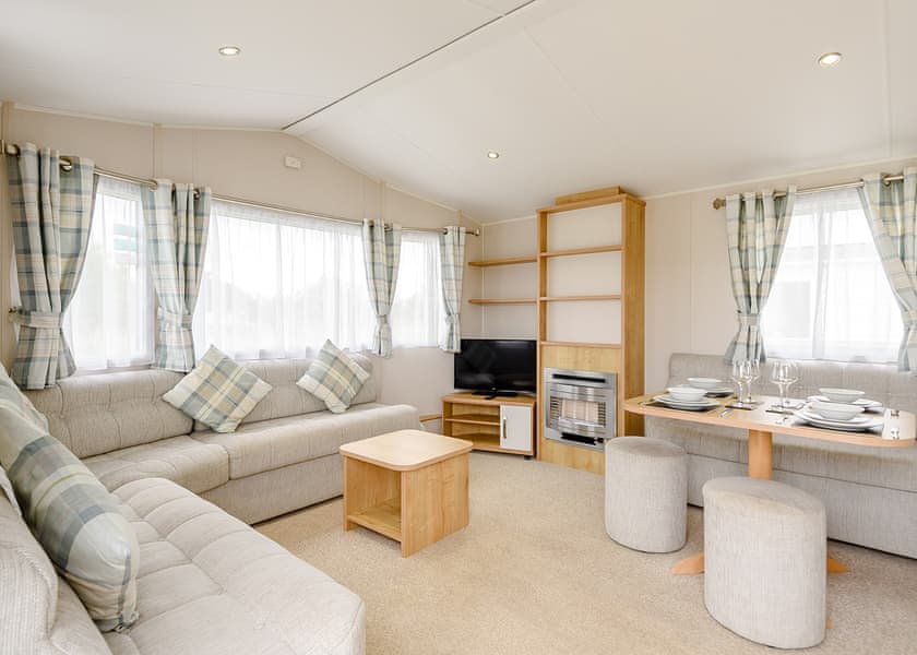 Silver 6 WCF Caravan Pet Friendly - Grange Leisure Park, Mablethorpe