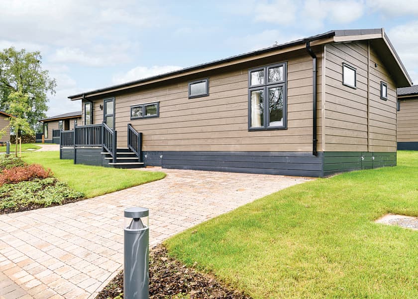 Typical Elonby 2 Premier