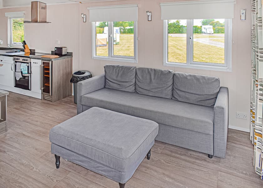 Safari Lodge (Pet), Safari Lodge - The Hollies Kessingland, Kessingland, near Lowestoft