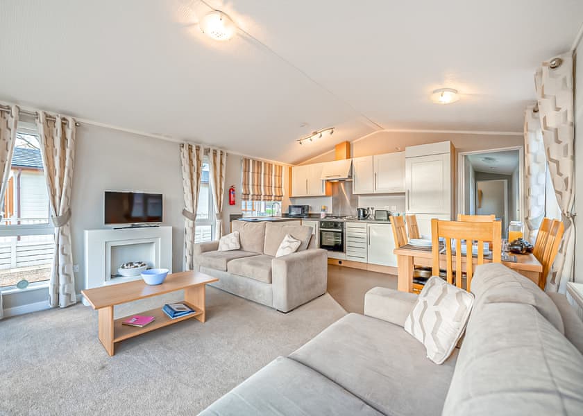 The Southwold Lodge - The Hollies Kessingland, Kessingland, near Lowestoft