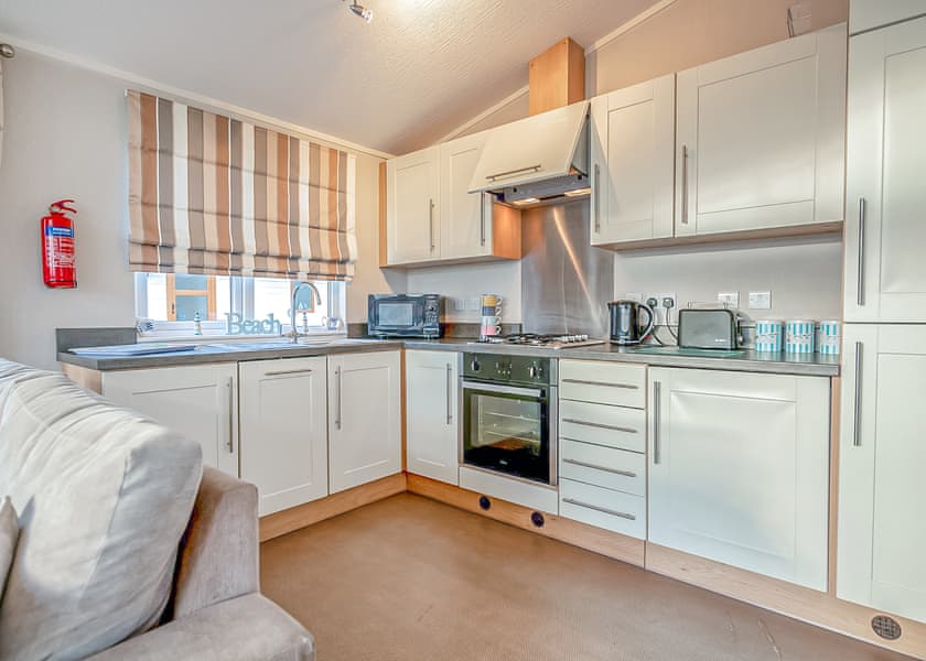 The Southwold Lodge - The Hollies Kessingland, Kessingland, near Lowestoft