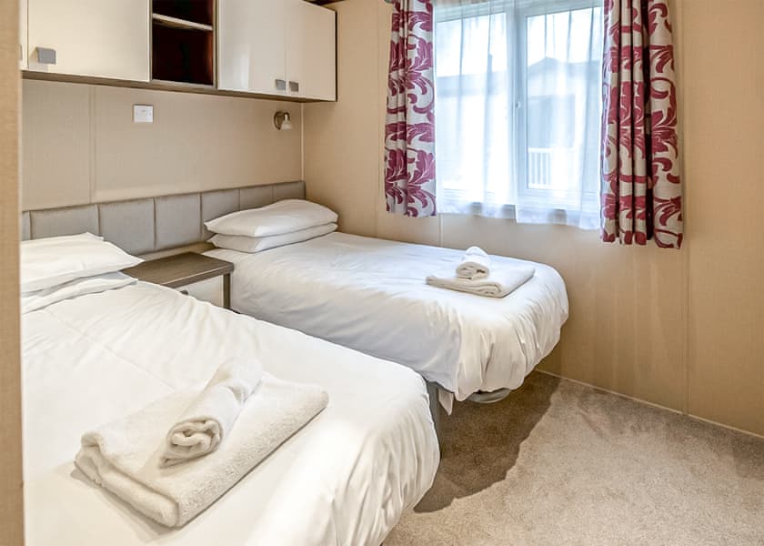 Regal Symphony - The Hollies Kessingland, Kessingland, near Lowestoft