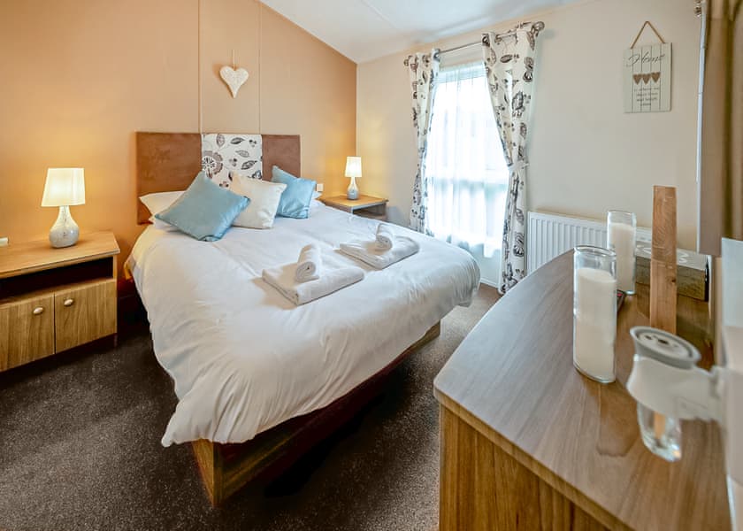 Desire - The Hollies Kessingland, Kessingland, near Lowestoft