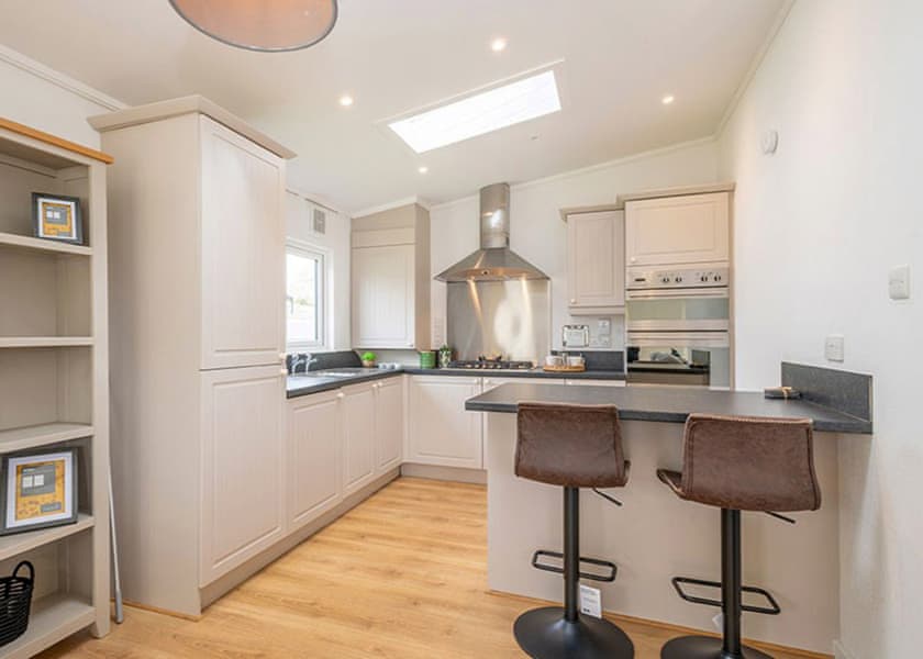 Tingdene Country - The Hollies Kessingland, Kessingland, near Lowestoft