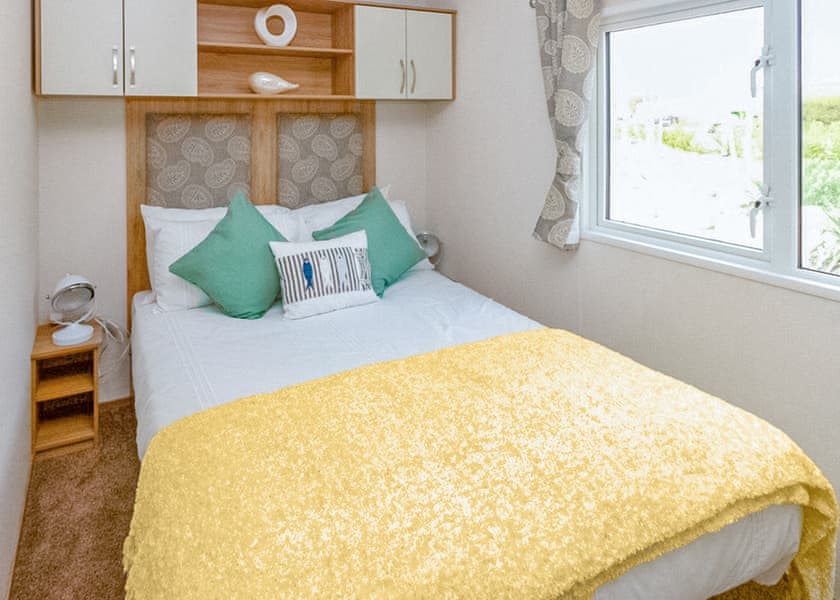 6 Berth Luxury Caravan with Hot Tub (Pet) - Tattershall Lakes Country Park, Tattershall