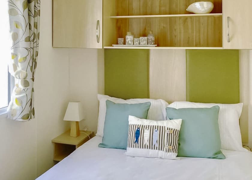 8 Berth Superior Caravan (Pet) - Tattershall Lakes Country Park, Tattershall