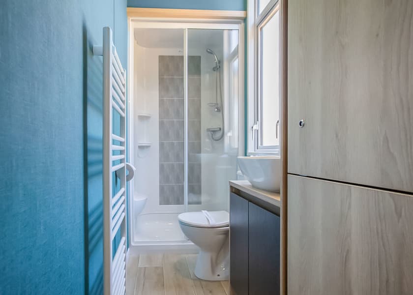 Burst of Blue 8 Berth - Tattershall Lakes Country Park, Tattershall