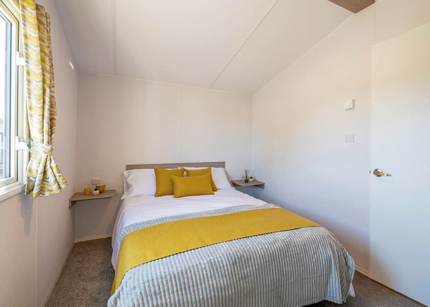 Three Bedroom Superior Hot Tub - Three Lochs Holiday Park, Newton Stuart