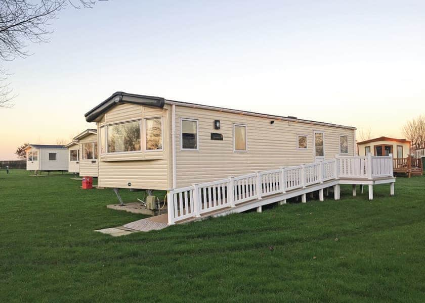 Tollerton Caravan WF