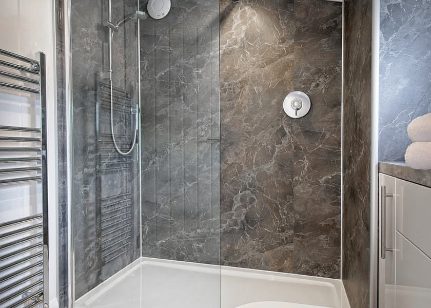 Juniper Lodge - The Pond Lodges, Ringford