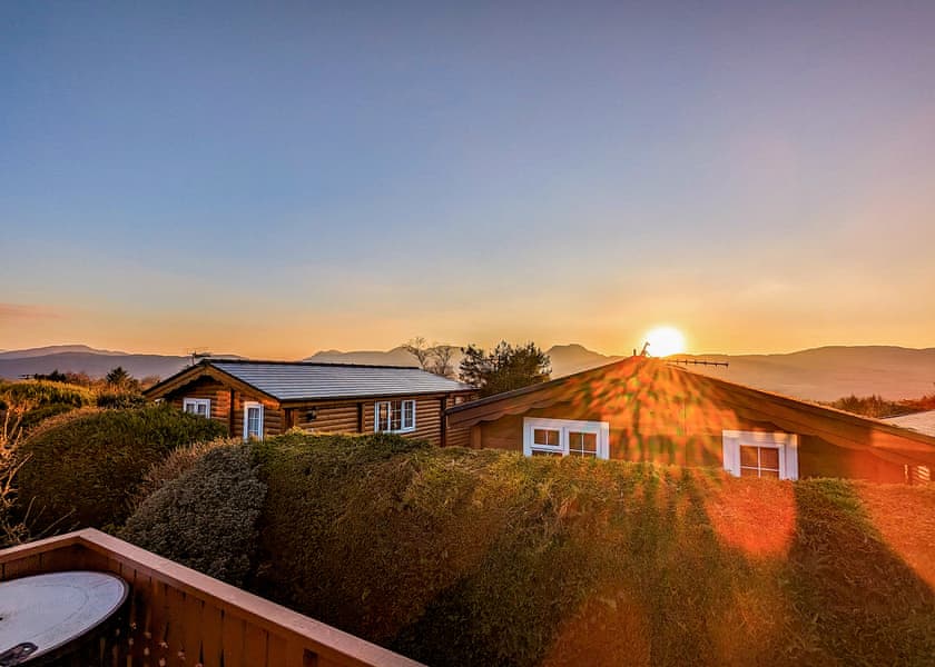 Cabin 329 - Trawsfynydd Leisure Village, Blaenau Ffestiniog